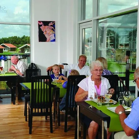 Prázdninový areál Center 2*