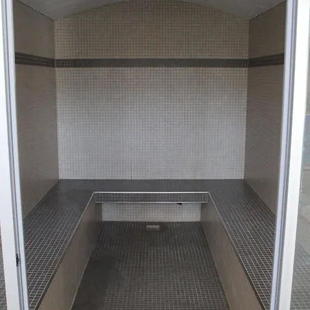 Tatil parkı Center 2*