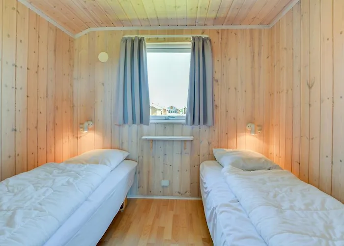 Center Prázdninový areál 2*